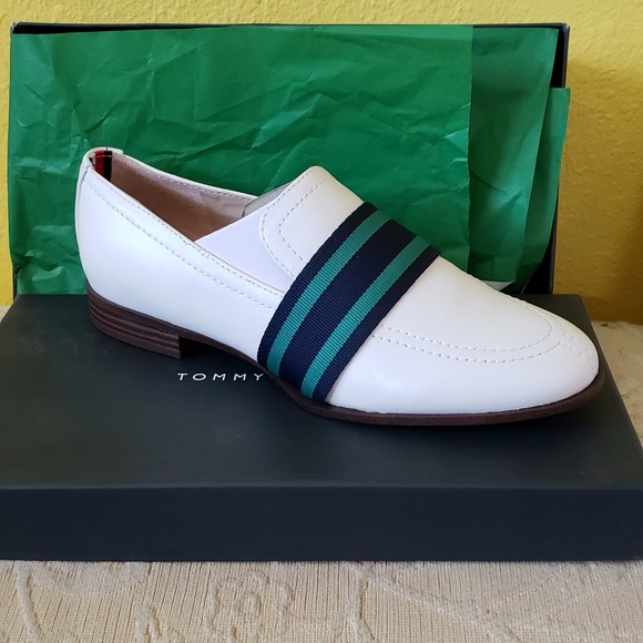 Tommy Hilfiger stripe Band White Loafers - Picture 3 of 4